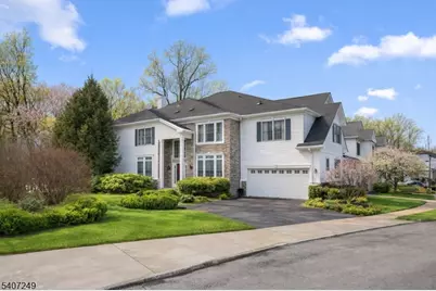48 Bovensiepen Ct, Roseland, NJ 07068 - Photo 31
