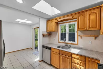 179 Valley View Rd, Hillside, NJ 07205 - Photo 9