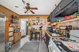 124 W 10th Ave, Roselle, NJ 07203 - Photo 7