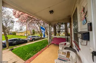124 W 10th Ave, Roselle, NJ 07203 - Photo 3