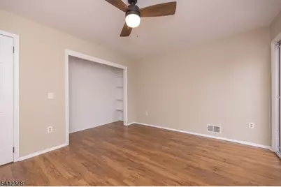 7 Lake Ct, Raritan Township, NJ 08822 - Photo 13