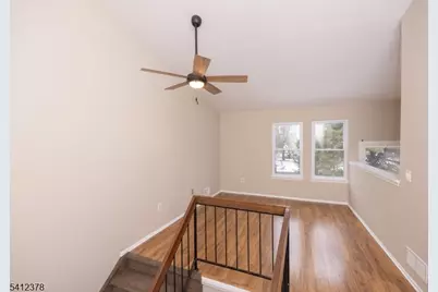 7 Lake Ct, Raritan Township, NJ 08822 - Photo 15