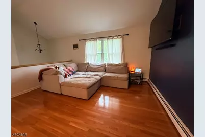 8 Cold Spring Dr, Vernon, NJ 07422 - Photo 11