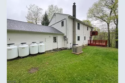 8 Cold Spring Dr, Vernon, NJ 07422 - Photo 33