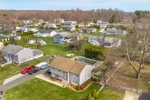 8 Kennedy Dr, Fairfield, NJ 07004 - Photo 25
