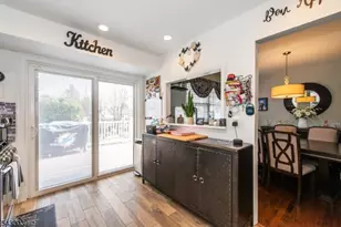 8 Kennedy Dr, Fairfield, NJ 07004 - Photo 13