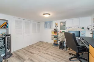 327 Orange Rd, Montclair, NJ 07042 - Photo 15