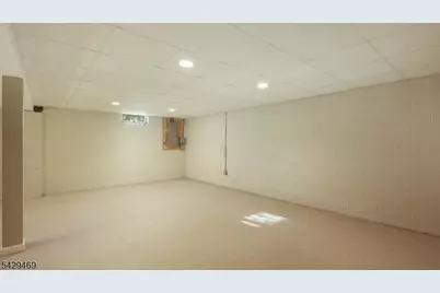 2 Raddel Ct, Hillsborough Township, NJ 08844 - Photo 29