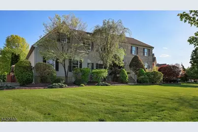 2 Raddel Ct, Hillsborough Township, NJ 08844 - Photo 3
