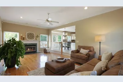2 Raddel Ct, Hillsborough Township, NJ 08844 - Photo 15