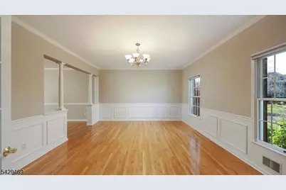 2 Raddel Ct, Hillsborough Township, NJ 08844 - Photo 7