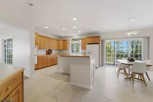 33 Scheurman Terrace, Green Brook Township, NJ 07059 - Photo 11