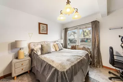 526 Jackson Ave, Elizabeth, NJ 07201 - Photo 15