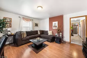 526 Jackson Ave, Elizabeth, NJ 07201 - Photo 13