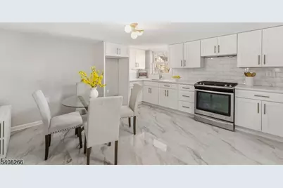 526 Jackson Ave, Elizabeth, NJ 07201 - Photo 5