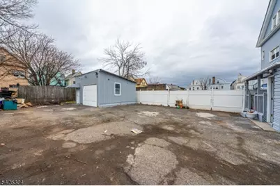 526 Jackson Ave, Elizabeth, NJ 07201 - Photo 29