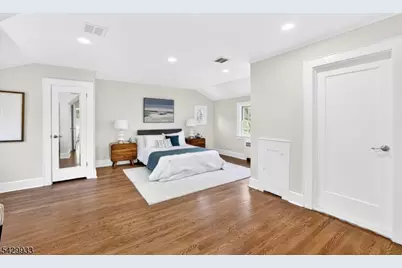 184 Old Short Hills Rd, Millburn, NJ 07078 - Photo 25