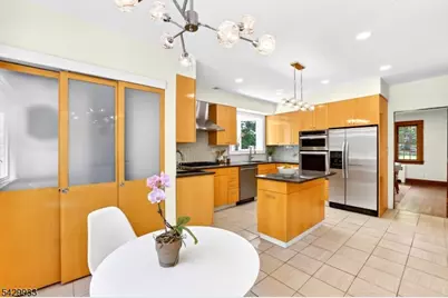 184 Old Short Hills Rd, Millburn, NJ 07078 - Photo 21