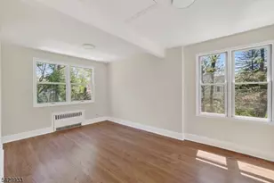 184 Old Short Hills Rd, Millburn, NJ 07078 - Photo 29