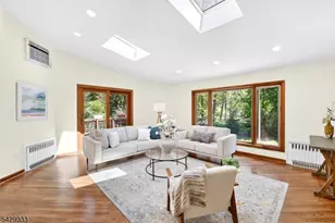 184 Old Short Hills Rd, Millburn, NJ 07078 - Photo 17