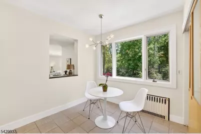 184 Old Short Hills Rd, Millburn, NJ 07078 - Photo 25