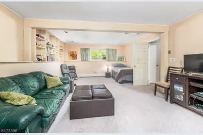 31 Lounsberry Hollow Rd, Vernon, NJ 07461 - Photo 23
