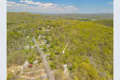 31 Lounsberry Hollow Rd, Vernon, NJ 07461 - Photo 31