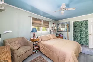 31 Lounsberry Hollow Rd, Vernon, NJ 07461 - Photo 17