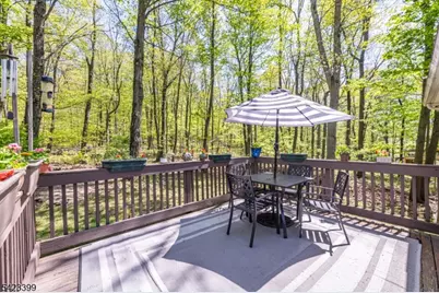 31 Lounsberry Hollow Rd, Vernon, NJ 07461 - Photo 15