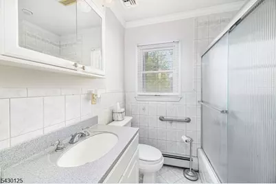 225 Linden Rd, Wayne, NJ 07470 - Photo 9