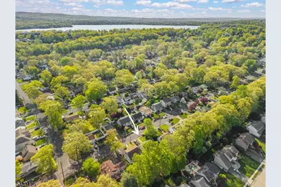 225 Linden Rd, Wayne, NJ 07470 - Photo 3