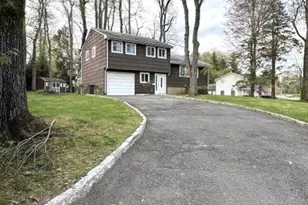 56 Fairway Dr, East Hanover Township, NJ 07936 - Photo 23
