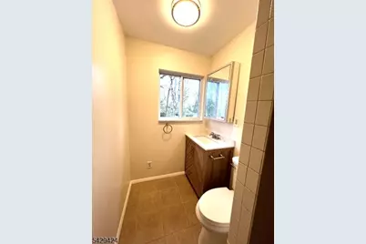 56 Fairway Dr, East Hanover Township, NJ 07936 - Photo 15