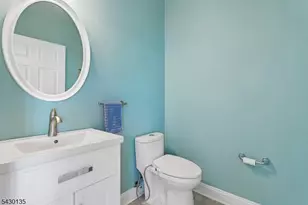 384 Bennetts Ln, Franklin Township, NJ 08873 - Photo 15