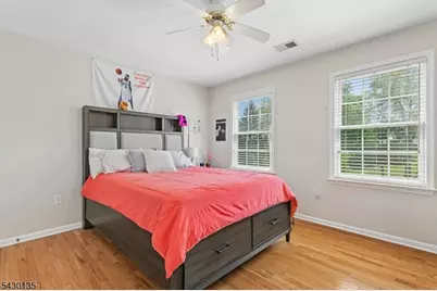 384 Bennetts Ln, Franklin Township, NJ 08873 - Photo 21