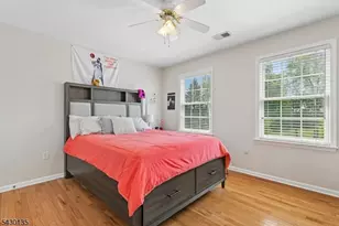 384 Bennetts Ln, Franklin Township, NJ 08873 - Photo 21