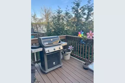 8 Leary Ave Unit G, Bloomingdale, NJ 07403 - Photo 7