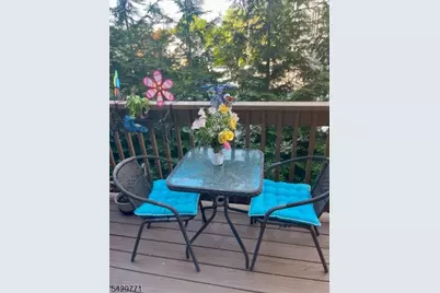 8 Leary Ave Unit G, Bloomingdale, NJ 07403 - Photo 5