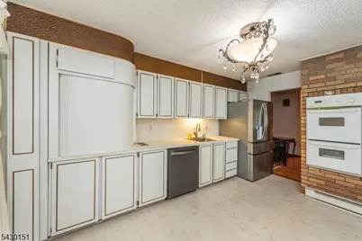 82 Highland Ave, Riverdale, NJ 07457 - Photo 9