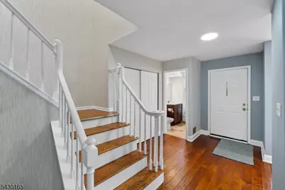 34 Hillsborough Ct, Rockaway Township, NJ 07866 - Photo 5