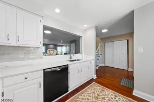 34 Hillsborough Ct, Rockaway Township, NJ 07866 - Photo 17