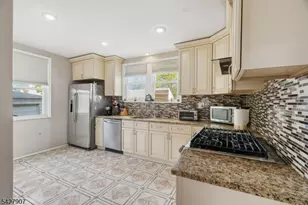 145 Sheridan Ave, Roselle Park, NJ 07204 - Photo 13
