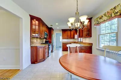 445 Brookview Ct, Branchburg Township, NJ 08876 - Photo 11