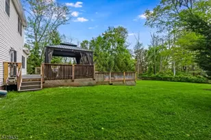 109 Hillside Ave, Bedminster Township, NJ 07921 - Photo 33