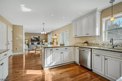 109 Hillside Ave, Bedminster Township, NJ 07921 - Photo 15