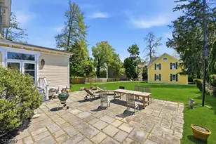 21 Franklin Pl, Morristown, NJ 07960 - Photo 45