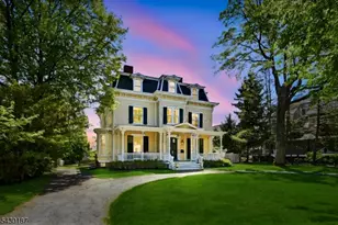 21 Franklin Pl, Morristown, NJ 07960 - Photo 3