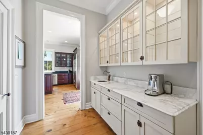 21 Franklin Pl, Morristown, NJ 07960 - Photo 15