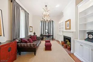 21 Franklin Pl, Morristown, NJ 07960 - Photo 7