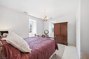21 Franklin Pl, Morristown, NJ 07960 - Photo 33